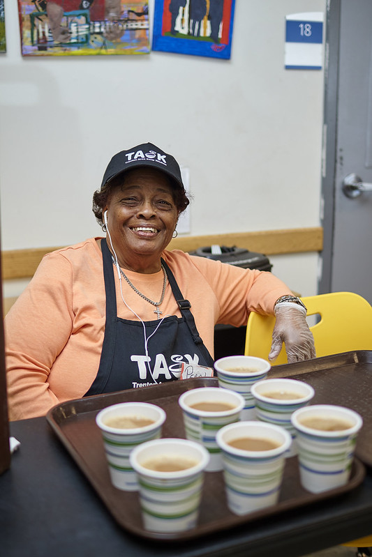 coffee-volunteer