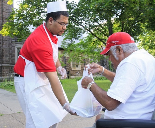 Trinity Episcopal Cathedral offers meals to the needy