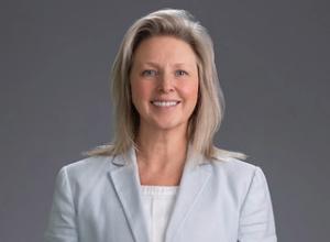 Amy Flynn Headshot_2